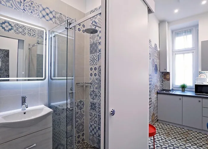 K03 Elitehost Kis Diofa * Budapeszt