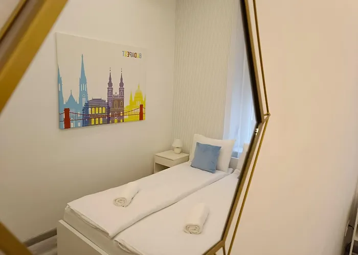 K03 Elitehost Kis Diofa Apartament *