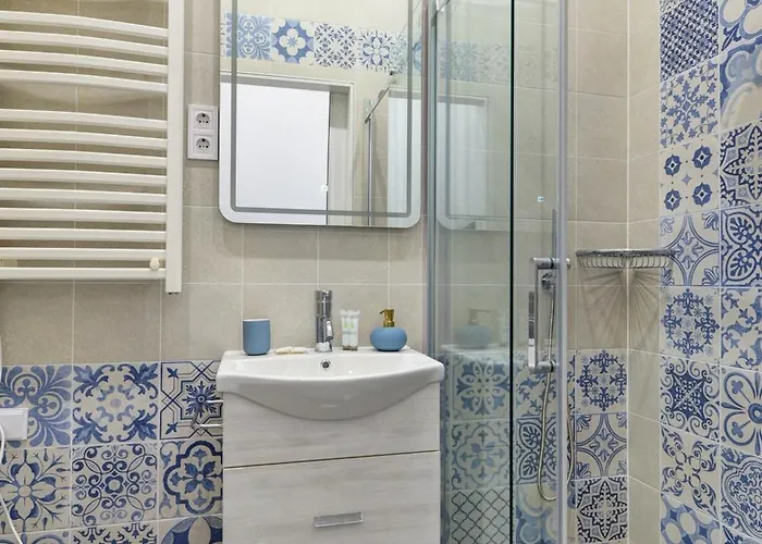 K03 Elitehost Kis Diofa