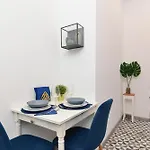 K03 Elitehost Kis Diofa
