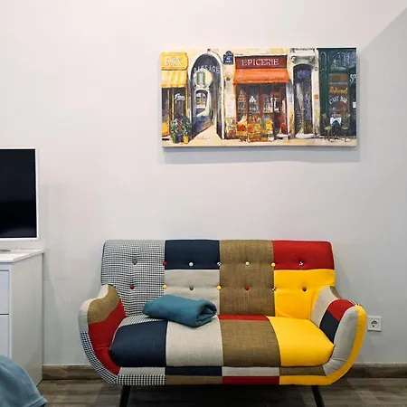 K03 Elitehost Kis Diofa *