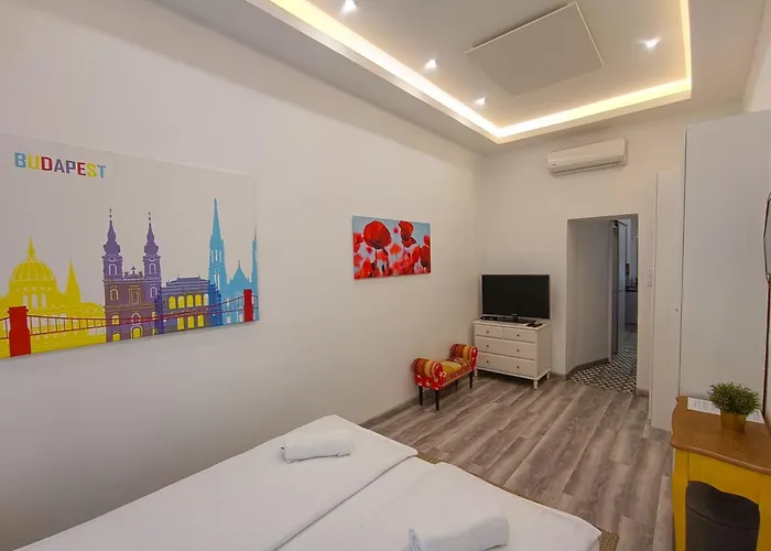 K03 Elitehost Kis Diofa בודפשט